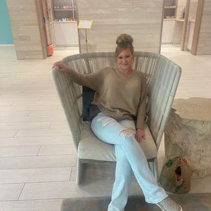 Meet your Posher, Alisha